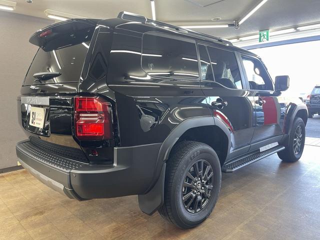 ランドクルーザー250 VX 登録済未使用車 トヨタチームメイト 12.3型ディスプレイオーディオ セーフティセンス BSM パーキングサポートブレーキ デジタルインナーミラー パノラミックビューモニター サンルーフ(74枚目)