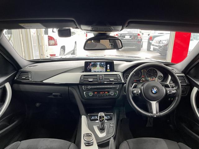 ３シリーズ ３２０ｄツーリング　Ｍスポーツ　６ヶ月走行距離無制限／無償／全国対応保証　純正ナビ　Ｂカメラ　Ｂｌｕｅｔｏｏｔｈ　コンフォートアクセス　追従クルーズコントロール　衝突軽減ブレーキ　追突前／車線逸脱警告　純正１８ＡＷ　スペアキー（12枚目）