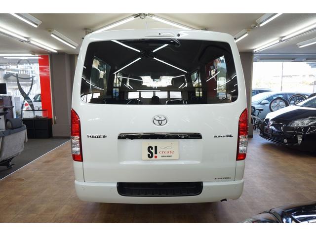 ハイエースバン スーパーＧＬ　ダークプライムＩＩ　登録済未使用車　パイオニア製最新７型ナビ／１０．１型フリップダウン　ＥＴＣ　両側パワースライドドア　パノラミックビューモニター　デジタルインナーミラー　フルセグＴＶ　カープレイ／アンドロイドオート対応（68枚目）