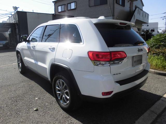 ジープ・グランドチェロキー クロームエディション　後期モデル　Ｂｌｕｅｔｏｏｔｈオーディオ　バックカメラ　ドライブレコーダー前後　ＥＴＣ（11枚目）