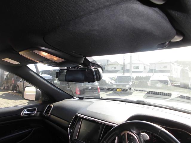 ジープ・グランドチェロキー クロームエディション　後期モデル　Ｂｌｕｅｔｏｏｔｈオーディオ　バックカメラ　ドライブレコーダー前後　ＥＴＣ（15枚目）