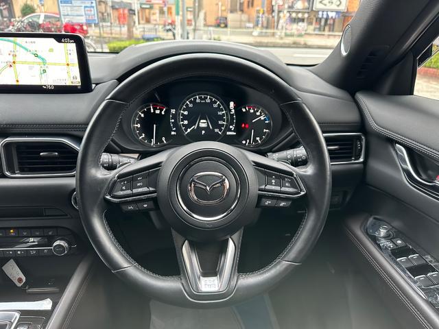 ＣＸ－５ ＸＤ　エクスクルーシブモード　ルーフレール　キャリア　デイライト　ウェルカムランプ　オールウェザーマット　フロントリアアンダーガーニッシュ（8枚目）