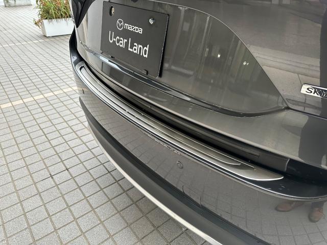 ＣＸ－５ ＸＤ　エクスクルーシブモード　ルーフレール　キャリア　デイライト　ウェルカムランプ　オールウェザーマット　フロントリアアンダーガーニッシュ（21枚目）