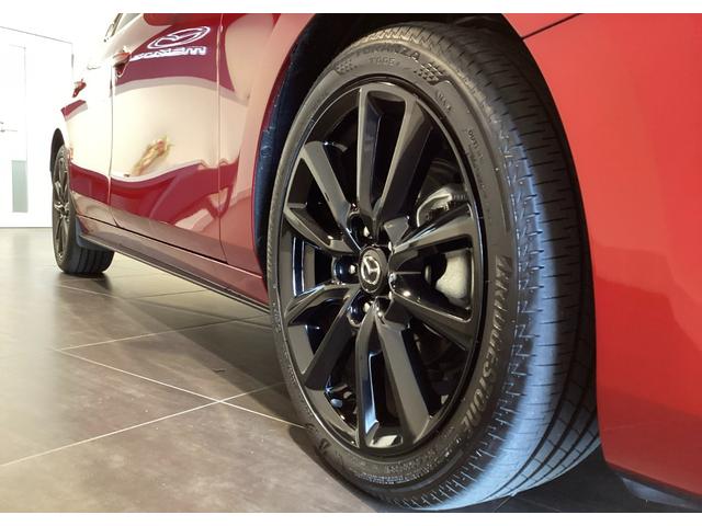 MAZDA3ファストバック 15S レトロスポーツエディション 試乗車並行販売 全方位カメラ フロアマット装備(7枚目)