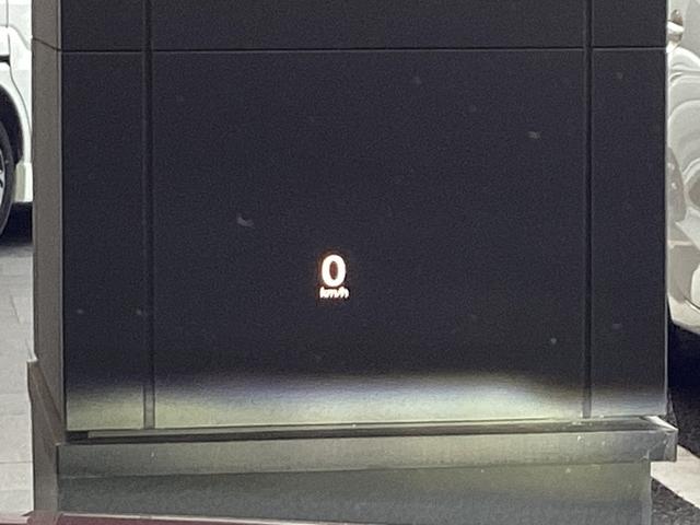 MAZDA3ファストバック 15S レトロスポーツエディション 試乗車並行販売 全方位カメラ フロアマット装備(13枚目)