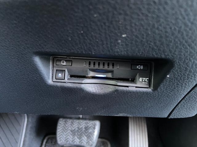 Ｃ－ＨＲ Ｇ　純正ディスプレイオーディオ・ＴＶナビ付・バックカメラ・ＥＴＣ車載器・モデリスタエアロパーツ・ハーフレザーシート・ＬＥＤライト・（14枚目）