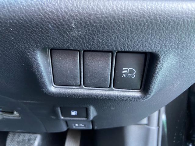 Ｃ－ＨＲ Ｇ　純正ディスプレイオーディオ・ＴＶナビ付・バックカメラ・ＥＴＣ車載器・モデリスタエアロパーツ・ハーフレザーシート・ＬＥＤライト・（63枚目）