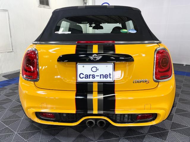 ＭＩＮＩ クーパーＳ　コンバーチブル　／電動オープン／純正ナビ／ハーフレザー／ユニオンジャック柄ソフトトップ／ビルシュタイン車高調／アドバンスドセーフティＰＫＧ／ヘッドアップディスプレイ／ミラー型ＥＴＣ／純正１７インチアルミ／自社買取車（20枚目）