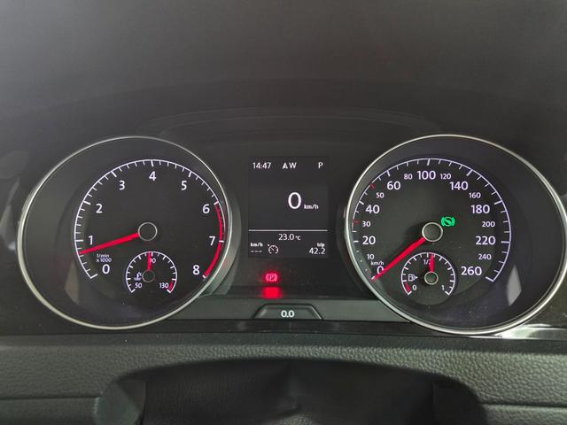 ゴルフ TSIハイラインブルーモーションテクノロジー レザーシートPKG/Discover Pro8インチナビ/自社買取車/ETC/純正17インチアルミ/シートヒーター/パワーシート/パドルシフト/キーレスエントリー/自社買取車(14枚目)