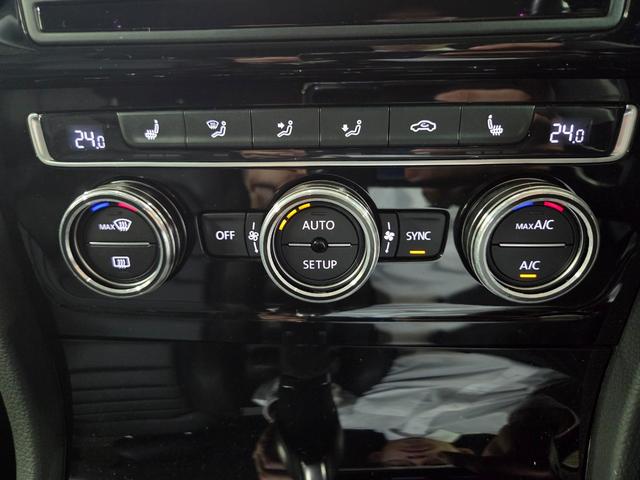 ゴルフ TSIハイラインブルーモーションテクノロジー レザーシートPKG/Discover Pro8インチナビ/自社買取車/ETC/純正17インチアルミ/シートヒーター/パワーシート/パドルシフト/キーレスエントリー/自社買取車(15枚目)