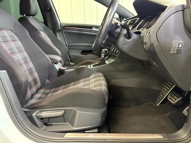 VOLKSWAGEN GOLF GTI BASE GRADE