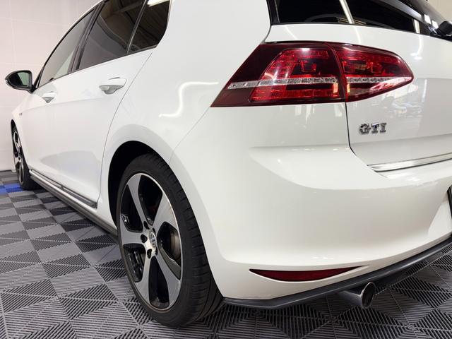 VOLKSWAGEN GOLF GTI BASE GRADE