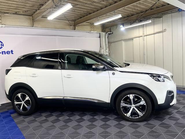 3008 クロスシティ ブルーHDi /パノラミックサンルーフ/純正ナビ地デジ/バックカメラ/ハーフレザー/アクティブクルーズコントロール/パワーバックドア/アドバンスグリップコントロール/純正18インチアルミ/ETC/自社買取車(12枚目)