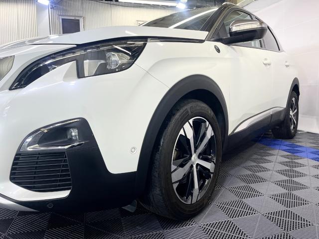 3008 クロスシティ ブルーHDi /パノラミックサンルーフ/純正ナビ地デジ/バックカメラ/ハーフレザー/アクティブクルーズコントロール/パワーバックドア/アドバンスグリップコントロール/純正18インチアルミ/ETC/自社買取車(17枚目)