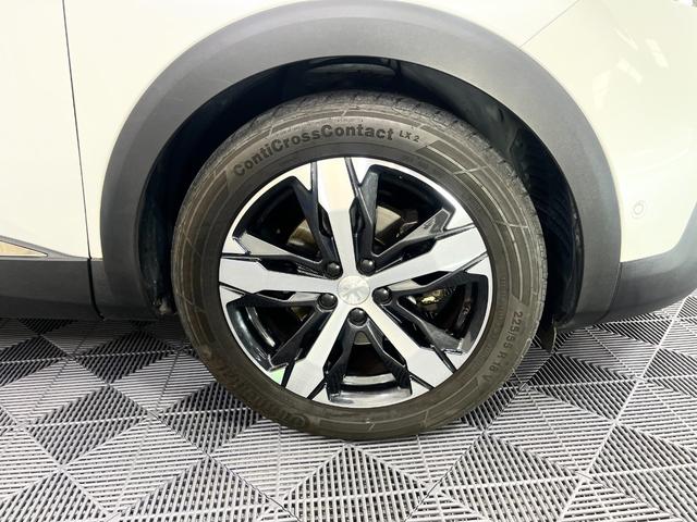 3008 クロスシティ ブルーHDi /パノラミックサンルーフ/純正ナビ地デジ/バックカメラ/ハーフレザー/アクティブクルーズコントロール/パワーバックドア/アドバンスグリップコントロール/純正18インチアルミ/ETC/自社買取車(26枚目)