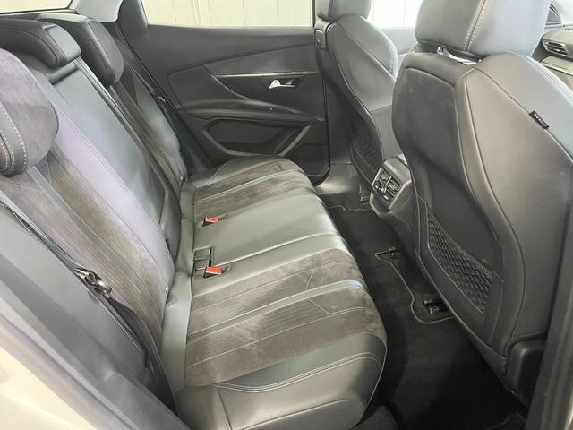 3008 クロスシティ ブルーHDi /パノラミックサンルーフ/純正ナビ地デジ/バックカメラ/ハーフレザー/アクティブクルーズコントロール/パワーバックドア/アドバンスグリップコントロール/純正18インチアルミ/ETC/自社買取車(38枚目)