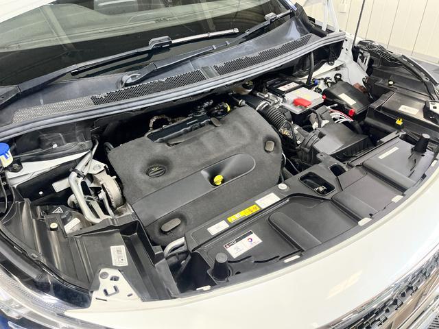 3008 クロスシティ ブルーHDi /パノラミックサンルーフ/純正ナビ地デジ/バックカメラ/ハーフレザー/アクティブクルーズコントロール/パワーバックドア/アドバンスグリップコントロール/純正18インチアルミ/ETC/自社買取車(47枚目)