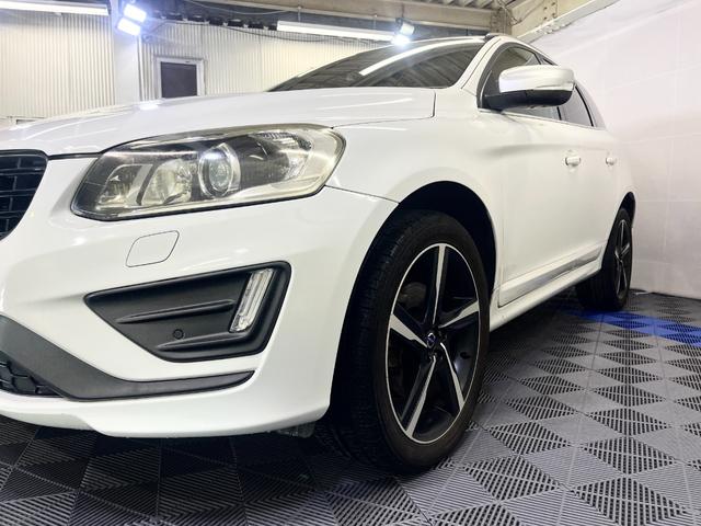 XC60 T5 Rデザイン /セーフティPKG/純正ナビ地デジ/バックカメラ/黒革シート/アダクティブクルーズコントロール/プッシュスタート/ETC/純正20インチアルミ/自社買取車(16枚目)