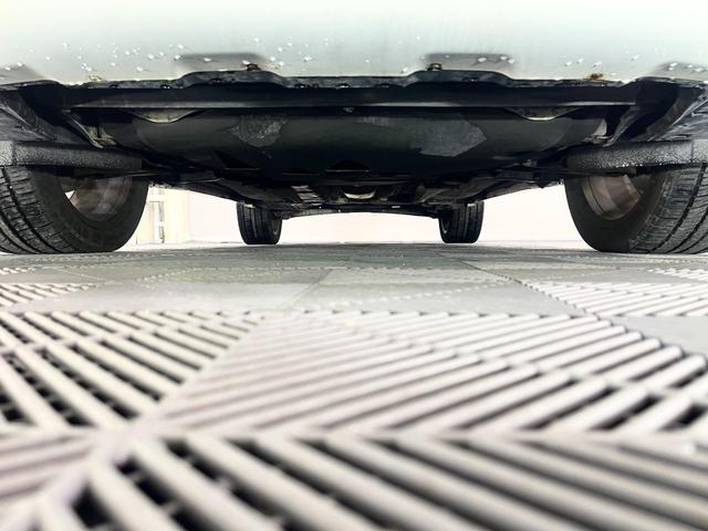 XC60 T5 Rデザイン /セーフティPKG/純正ナビ地デジ/バックカメラ/黒革シート/アダクティブクルーズコントロール/プッシュスタート/ETC/純正20インチアルミ/自社買取車(44枚目)