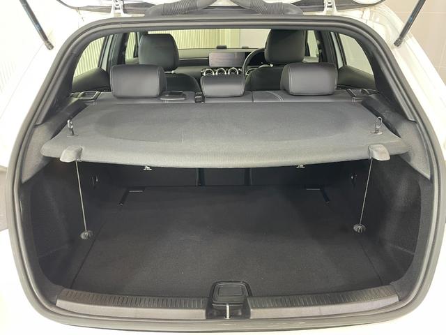 Aクラス A200d ワンオーナー 純正ナビ ハーフレザーシート アンビエントライト レーダーセーフティ アダクティブクルーズ フルセグ ブルートゥース接続 バックカメラ LEDヘッドライト ETC ドラレコ 自社買取車(49枚目)