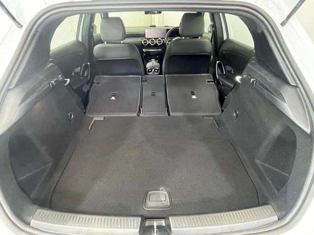 Aクラス A200d ワンオーナー 純正ナビ ハーフレザーシート アンビエントライト レーダーセーフティ アダクティブクルーズ フルセグ ブルートゥース接続 バックカメラ LEDヘッドライト ETC ドラレコ 自社買取車(52枚目)