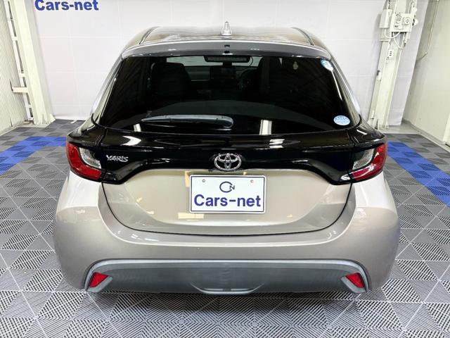 ヤリス X スマートエントリー/スマートシステム/純正8インチディスプレイオーディオ/自社買取車/セーフティセンス/バックカメラ/ETC/ドラレコ/ブルートゥース接続/USB端子(3枚目)