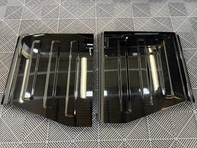 ジープ・ラングラーアンリミテッド サハラ レザーパッケージ/アダプティブクルーズコントロール/純正ナビ/自社買取車/BESTOPサンライダー/スミッティビルトルーフラック/背面ハードタイヤカバー/黒革シート/バックカメラ/ブルートゥース接続(57枚目)