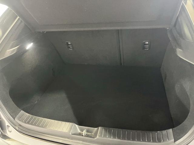 ＣＸ－３０ ＸＤ　Ｌパッケージ　／ワンオーナー／純正ナビ地デジ／３６０度セーフティＰＫＧ／レザーシート／ＢＯＳＥサウンドシステム／スマートブレーキサポート／レーダークルーズ／パワーバックドア／アダクティブＬＥＤヘッド／自社買取車（19枚目）