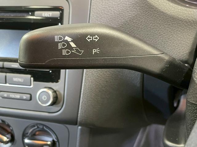 ポロ TSIコンフォートラインブルーモーションテクノロジー TSIコンフォートブルーモーション ワンオーナー車 ユーザー買取り車 ドライブレコーダー シガーソケット 純正オーディオ AUX アイドリングストップ キーレスエントリー(23枚目)