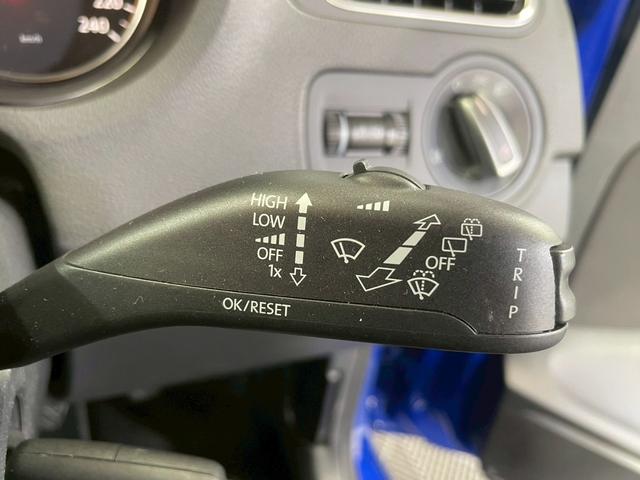 ポロ TSIコンフォートラインブルーモーションテクノロジー TSIコンフォートブルーモーション ワンオーナー車 ユーザー買取り車 ドライブレコーダー シガーソケット 純正オーディオ AUX アイドリングストップ キーレスエントリー(24枚目)