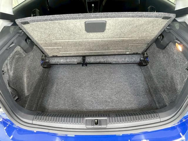 ポロ TSIコンフォートラインブルーモーションテクノロジー TSIコンフォートブルーモーション ワンオーナー車 ユーザー買取り車 ドライブレコーダー シガーソケット 純正オーディオ AUX アイドリングストップ キーレスエントリー(44枚目)