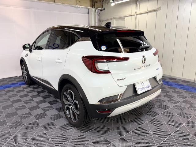 キャプチャー Ｅ－テックハイブリッド　レザーパック　／ワンオーナー／黒革シート／運転席パワーシート／アダプティブクルーズ／３６０度カメラ／自社買取車／ディスプレイオーディオ／アップルカープレイ／ブラインドスポットモニター／ＵＳＢ端子／シートヒーター（51枚目）