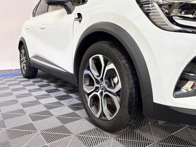 キャプチャー Ｅ－テックハイブリッド　レザーパック　／ワンオーナー／黒革シート／運転席パワーシート／アダプティブクルーズ／３６０度カメラ／自社買取車／ディスプレイオーディオ／アップルカープレイ／ブラインドスポットモニター／ＵＳＢ端子／シートヒーター（62枚目）