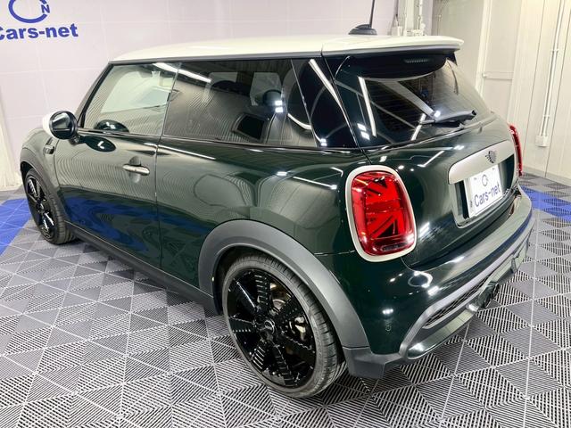 ＭＩＮＩ クーパーＳ　レゾリュート・エディション　／ワンオーナー／ディスプレイオーディオ／アップルカープレイ／ハーフレザー／フロントシートヒーター／ヘッドアップディスプレイ／ミラー型ＥＴＣ／純正１８インチアルミ／専用ボディ色レベルグリーン／自社買取車（41枚目）