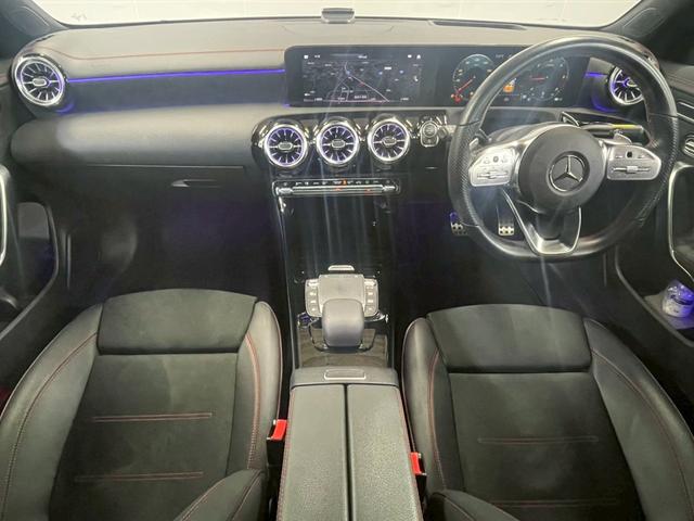 ＣＬＡクラス ＣＬＡ２００ｄ　ＡＭＧラインパッケージ　パノラマルーフ　ヘッドアップディスプレイ　アダプティブクルーズコントロール　レーンキープ　合皮レザーシート　純正ナビ地デジ　シートヒーター　ＥＴＣ　ブラインドスポットモニター　ドラレコ　自社買取車（13枚目）