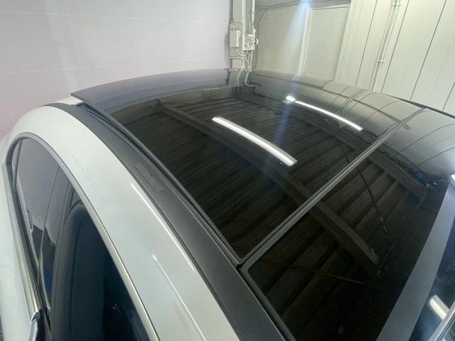 ＣＬＡクラス ＣＬＡ２００ｄ　ＡＭＧラインパッケージ　パノラマルーフ　ヘッドアップディスプレイ　アダプティブクルーズコントロール　レーンキープ　合皮レザーシート　純正ナビ地デジ　シートヒーター　ＥＴＣ　ブラインドスポットモニター　ドラレコ　自社買取車（14枚目）