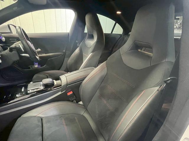 ＣＬＡクラス ＣＬＡ２００ｄ　ＡＭＧラインパッケージ　パノラマルーフ　ヘッドアップディスプレイ　アダプティブクルーズコントロール　レーンキープ　合皮レザーシート　純正ナビ地デジ　シートヒーター　ＥＴＣ　ブラインドスポットモニター　ドラレコ　自社買取車（20枚目）