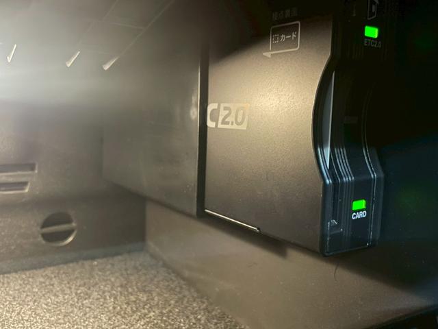 ＣＬＡクラス ＣＬＡ２００ｄ　ＡＭＧラインパッケージ　パノラマルーフ　ヘッドアップディスプレイ　アダプティブクルーズコントロール　レーンキープ　合皮レザーシート　純正ナビ地デジ　シートヒーター　ＥＴＣ　ブラインドスポットモニター　ドラレコ　自社買取車（51枚目）