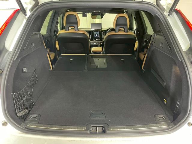 ＸＣ６０ Ｄ４　ＡＷＤ　インスクリプション　ワンオーナー車　ユーザー買取車４ＷＤディーゼルターボ　茶革シート　３６０度バックカメラ　ヘッドアップディスプレイ　クルーズコントロール　純正１９インチアルミホイール　スペアキー前後ドライブレコーダー（53枚目）