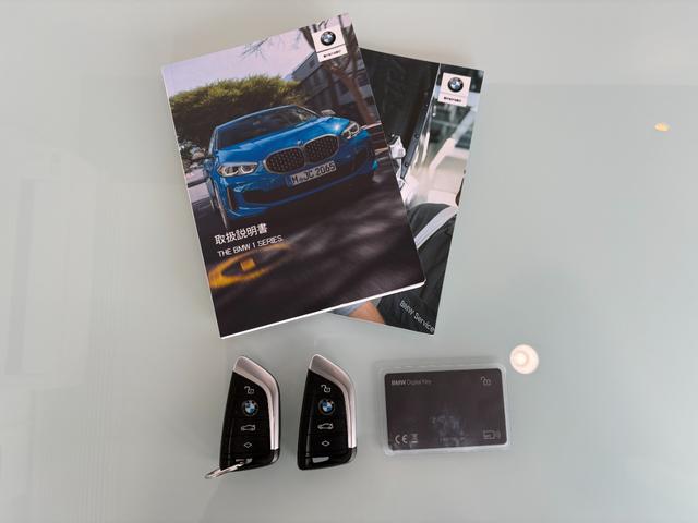 １シリーズ １１８ｄ　プレイ　エディションジョイ＋　ワンオーナー／ｉＤｒｉｖｅナビゲーションパッケージ／コンフォートパッケージ／自社買取車／ＯＰ１７インチアルミホイール／アクティブクルーズコントロール／純正ナビ／パワーバックドア／ドライビングアシスト（68枚目）