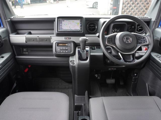 Ｎ－ＶＡＮ＋スタイル ファン・ホンダセンシング　エントリーナビ／前後ドラレコ／ＥＴＣ／バックカメラ／アダプティブクルーズコントロール／ピラーレス／オールシーズンマット／フルＬＥＤヘッドライト／マルチインフォメーションディスプレイ／オートエアコン（2枚目）