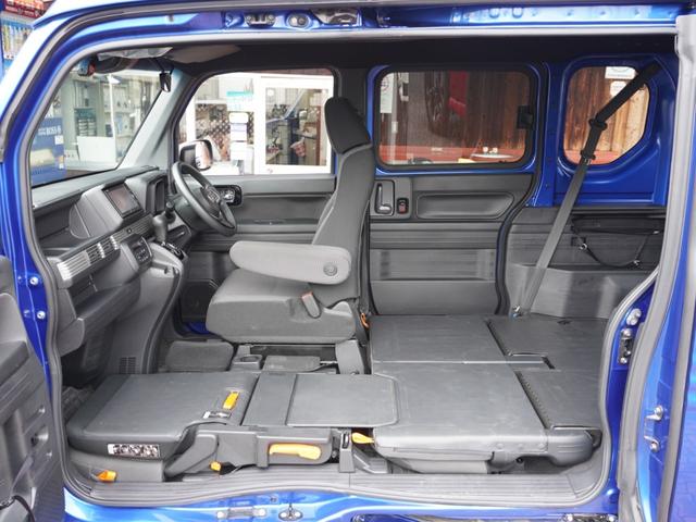 Ｎ－ＶＡＮ＋スタイル ファン・ホンダセンシング　エントリーナビ／前後ドラレコ／ＥＴＣ／バックカメラ／アダプティブクルーズコントロール／ピラーレス／オールシーズンマット／フルＬＥＤヘッドライト／マルチインフォメーションディスプレイ／オートエアコン（7枚目）