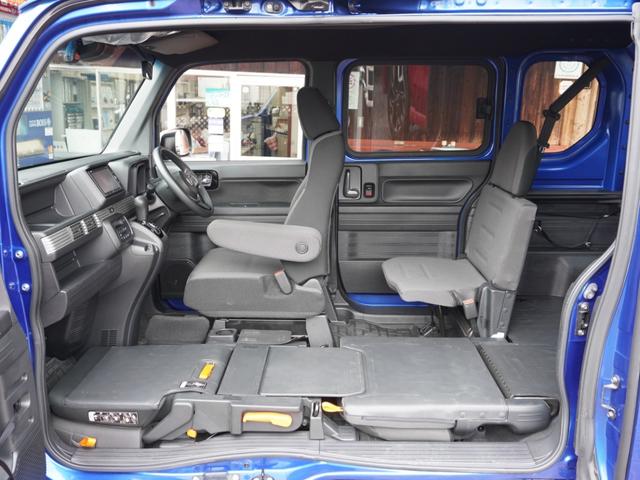 Ｎ－ＶＡＮ＋スタイル ファン・ホンダセンシング　エントリーナビ／前後ドラレコ／ＥＴＣ／バックカメラ／アダプティブクルーズコントロール／ピラーレス／オールシーズンマット／フルＬＥＤヘッドライト／マルチインフォメーションディスプレイ／オートエアコン（28枚目）