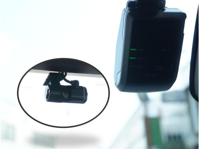 ヴェゼル e:HEVZ HondaCONNECTディスプレイ/前後ドラレコ/全周囲カメラ/ETC/アダプティブクルーズコントロール/Bluetooth/ステアリングヒーター/パドルシフト/本革巻きステアリング(5枚目)