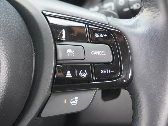 ヴェゼル e:HEVZ HondaCONNECTディスプレイ/前後ドラレコ/全周囲カメラ/ETC/アダプティブクルーズコントロール/Bluetooth/ステアリングヒーター/パドルシフト/本革巻きステアリング(41枚目)