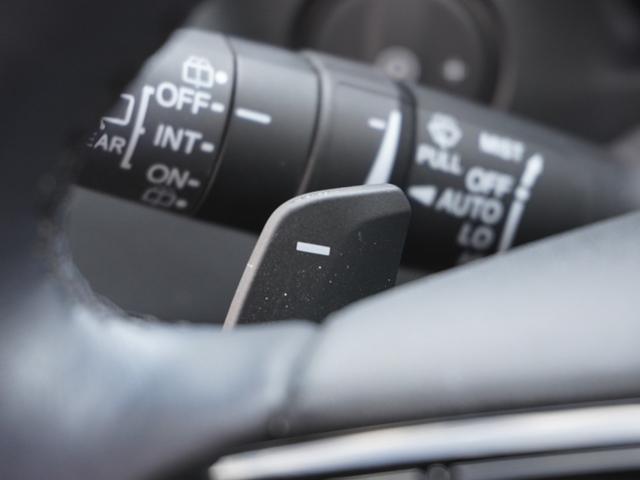 ヴェゼル e:HEVZ HondaCONNECTディスプレイ/前後ドラレコ/全周囲カメラ/ETC/アダプティブクルーズコントロール/Bluetooth/ステアリングヒーター/パドルシフト/本革巻きステアリング(42枚目)