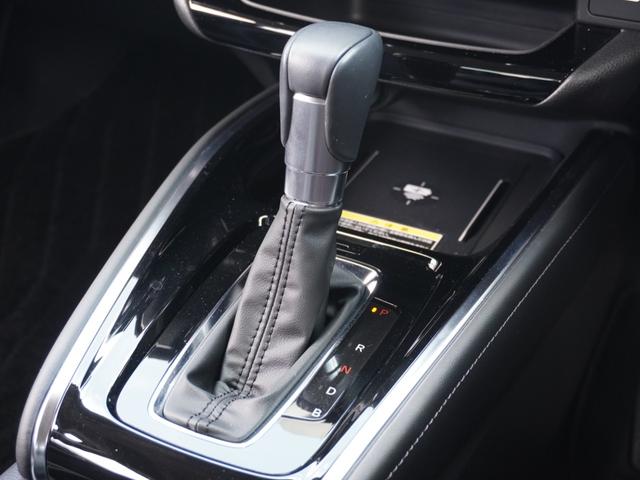 ヴェゼル e:HEVZ HondaCONNECTディスプレイ/前後ドラレコ/全周囲カメラ/ETC/アダプティブクルーズコントロール/Bluetooth/ステアリングヒーター/パドルシフト/本革巻きステアリング(50枚目)