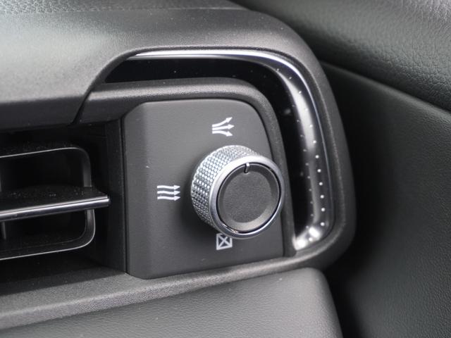 ヴェゼル e:HEVZ HondaCONNECTディスプレイ/前後ドラレコ/全周囲カメラ/ETC/アダプティブクルーズコントロール/Bluetooth/ステアリングヒーター/パドルシフト/本革巻きステアリング(65枚目)