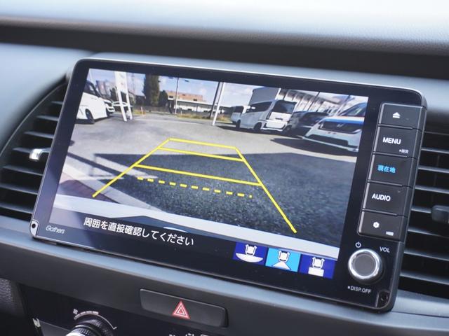 フィット e:HEVホーム 9インチプレミアムインターナビ/前後ドラレコ/ETC/バックカメラ/アダプティブクルーズコントロール/Bluetooth/KLEDヘッドライト/電子制御パーキングブレーキ/安全運転支援/TV/DVD(4枚目)