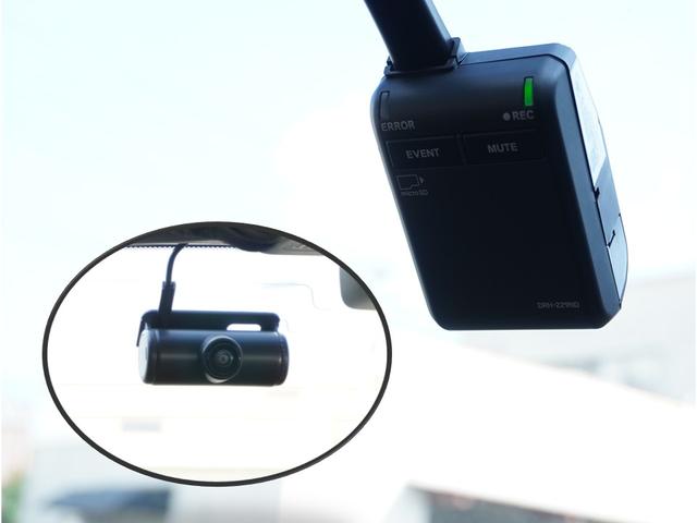 フィット e:HEVホーム 9インチプレミアムインターナビ/前後ドラレコ/ETC/バックカメラ/アダプティブクルーズコントロール/Bluetooth/KLEDヘッドライト/電子制御パーキングブレーキ/安全運転支援/TV/DVD(5枚目)